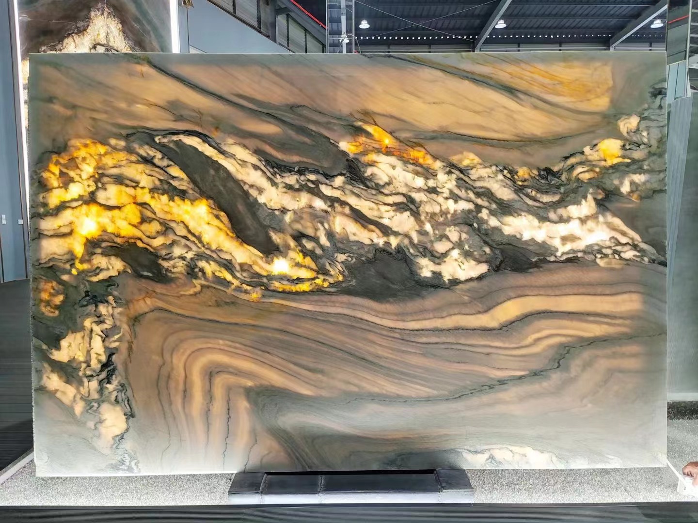 Macaubas Fantasy quartzite, backlit